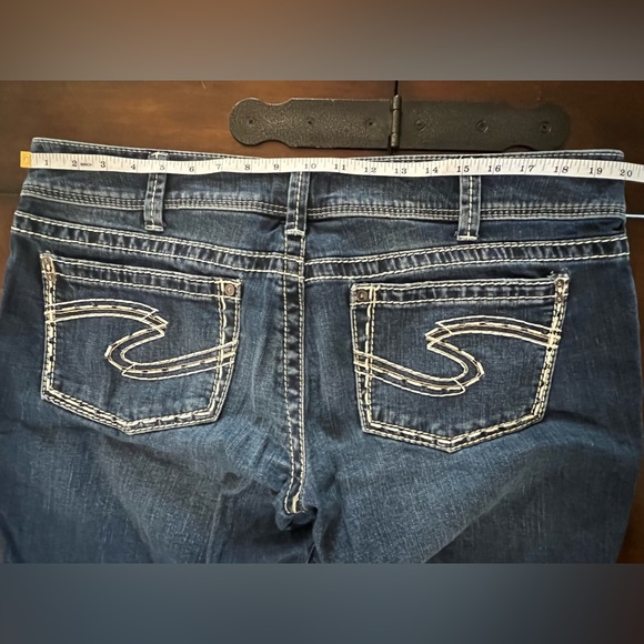 Silver Suki Mid Rise Boot Cut Jeans - Picture 7 of 8